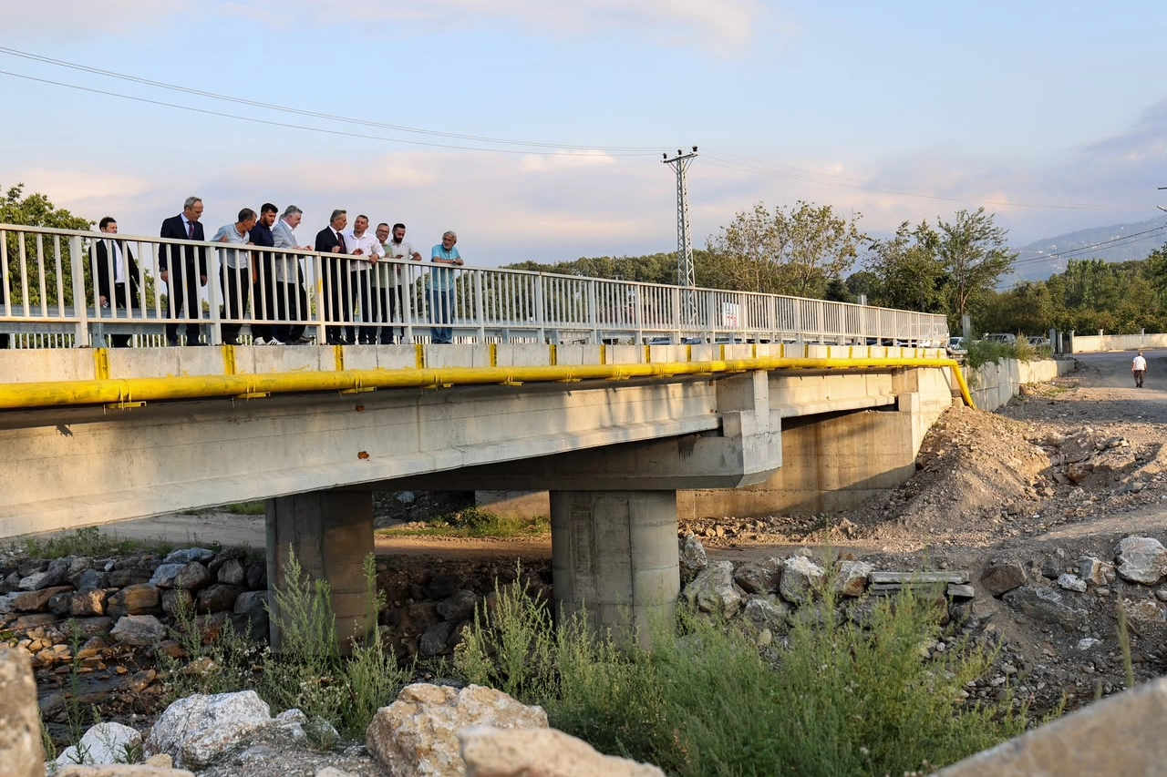 Sakarya&rsquo;da iki k&ouml;pr&uuml; 80 milyon liralık yatırımla yenilendi