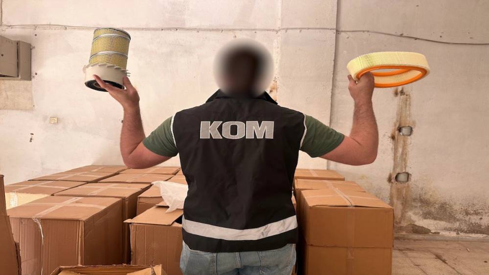 42 milyon lira değerinde kaçak oto yedek parça ve akaryakıt ele geçirildi!