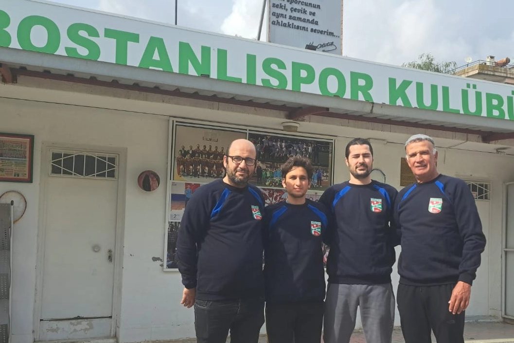 Bostanlıspor kendi antrenörünü kendi yetiştiriyor