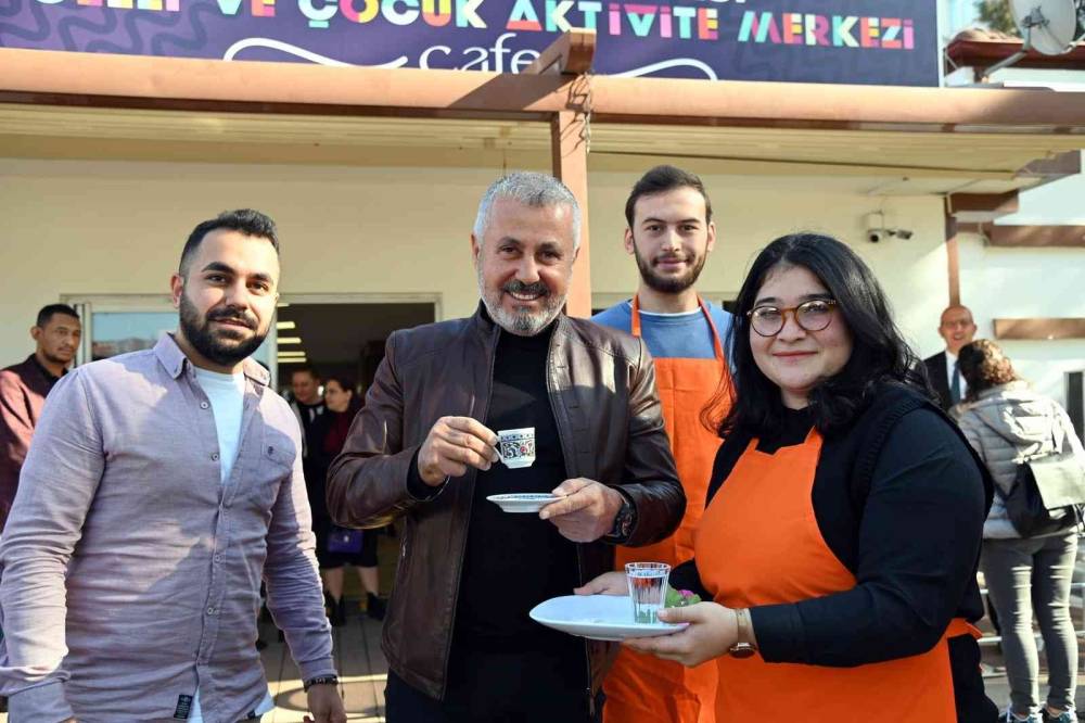 Gençler Türk kahvesi etikliğinde buluştu
