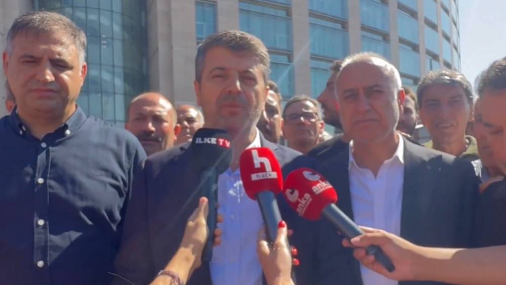 Tutdere: 'Halkıma hizmet edebilmek için evde durmamam gerekir' 