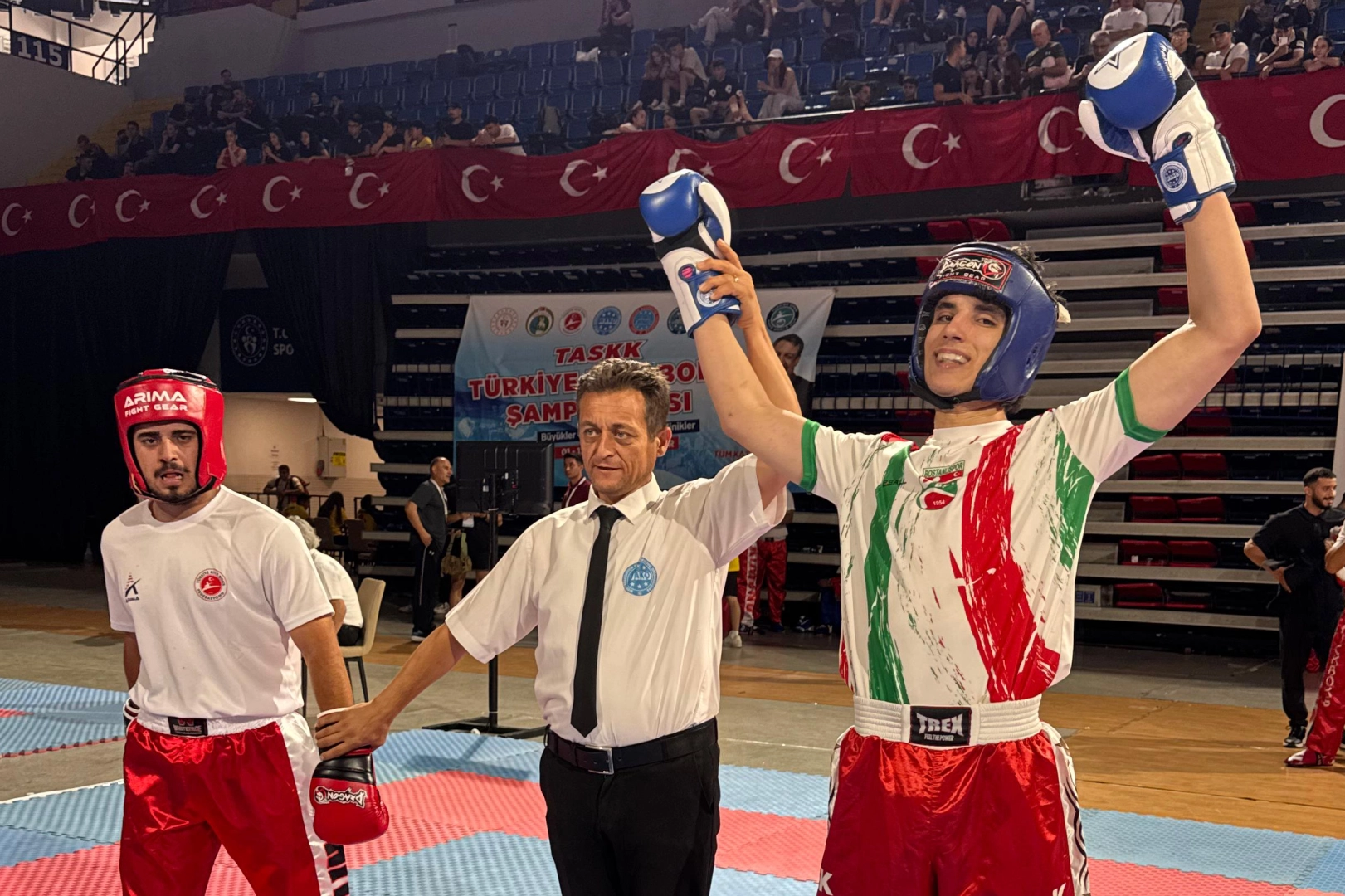 Bostanlısporlu Sarp Erbaş’tan büyük başarı