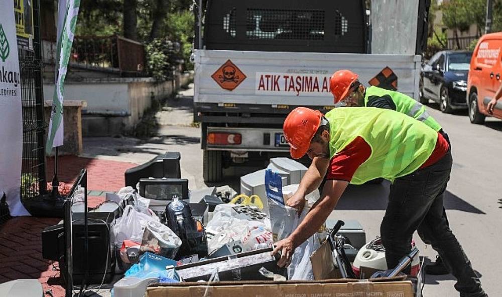 Çankaya'da Elektronik Atıklar Geri Dönüşüme Kazandırılıyor