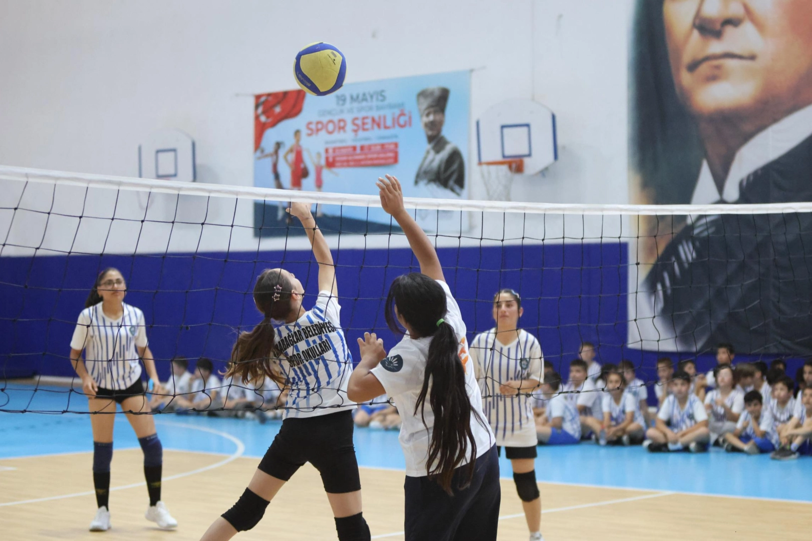 Karabağlar'da 19 Mayıs Spor Şenliği heyecanı
