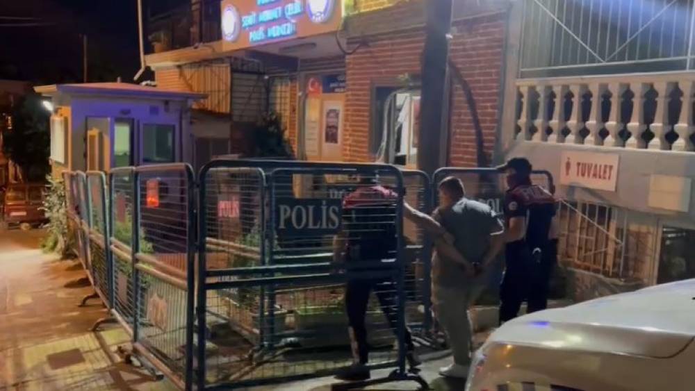 Firari zehir taciri, Yunuslar’a yakalandı!