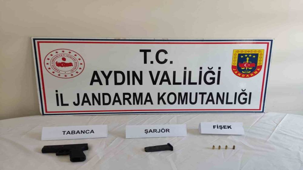 Aydın’da ruhsatsız silah operasyonu: 4 şüpheli yakalandı