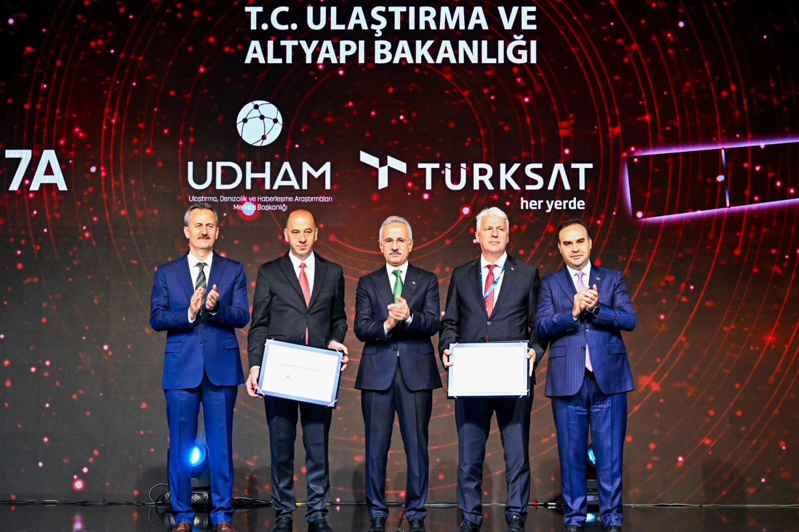 İmzalar TÜRKSAT 7A için atıldı