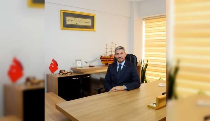 Ayosofya Camii'nin ibadete açılmasını 2020 felaketleri arasında gösterilmesine tepki