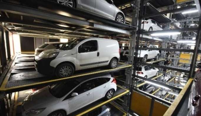 İzmir’de 636 araç kapasitesiyle Türkiye'nin en büyük tam otomatik otoparkı