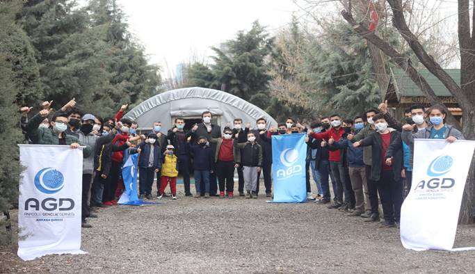 Anadolu Gençlik Derneği ortaokullar komisyonu fidan dikimi etkinliği tüm yurtta başladı