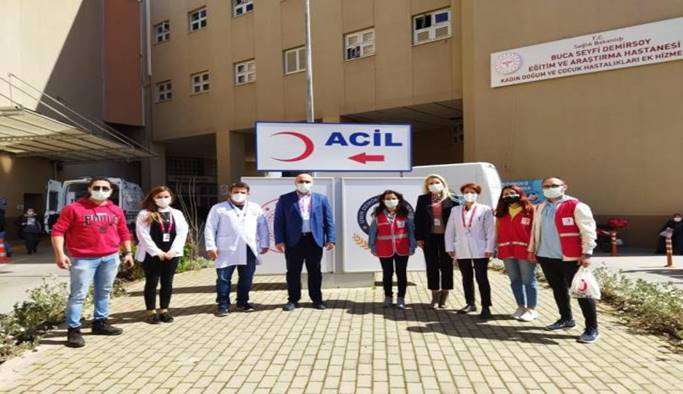 Sağlık çalışanlarına pandemi sürecinde verimli çalışmaları için teşekkür ettiler