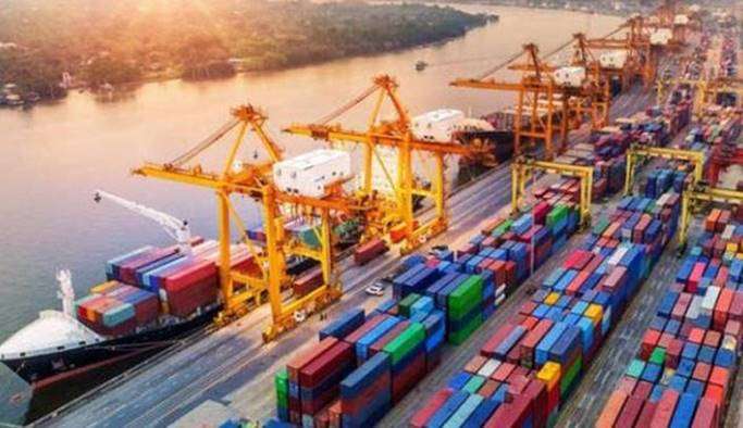 Ticaret Bakanı Ruhsar Pekcan: İhracat mart ayında tüm zamanların rekorunu kırdı