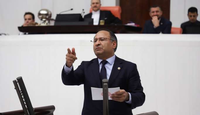 CHP'Lİ ÖZCAN PURÇU ASKER OCAĞINDAKİ ŞÜPHELİ ÖLÜMÜN PEŞİNİ BIRAKMIYOR