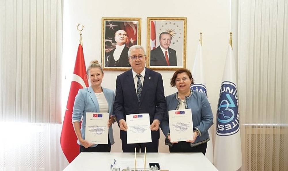 Egeli bilim insanı Prof. Dr. Gül Ertem'in projesine UNICEF'ten destek