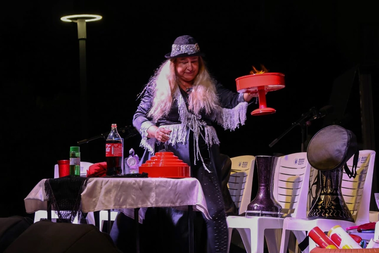 Gemlik’te kültür sanat etkinlikleri mahalleleri sardı
