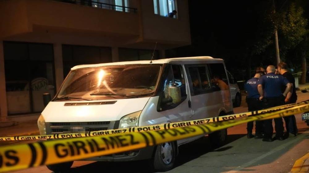 Kocaeli&rsquo;de iki grup arasında bı&ccedil;aklı kavga: 5 yaralı