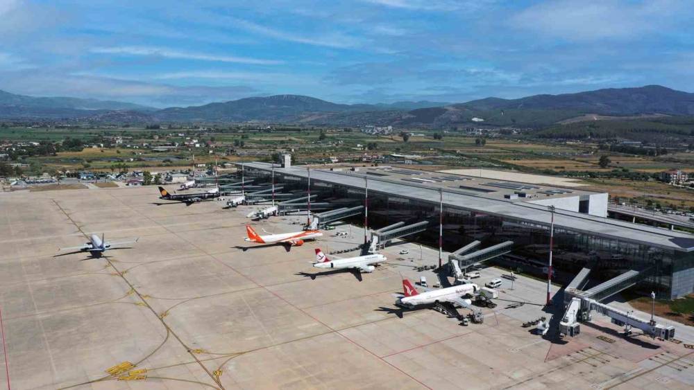 Milas-Bodrum Havalimanı yedi ayda 2,35 milyon yolcu ağırladı