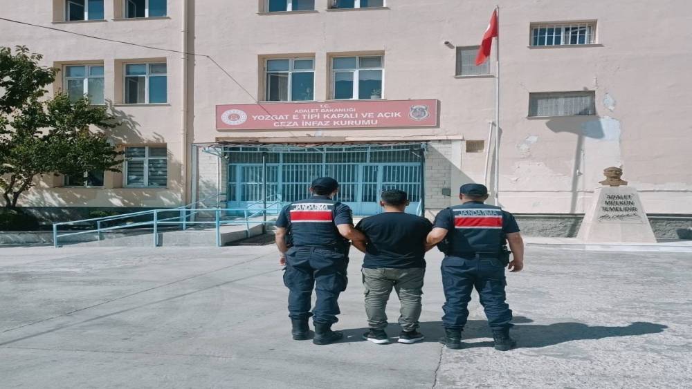 Yozgat&rsquo;ta 9 yıl hapis cezasıyla aranan h&uuml;k&uuml;ml&uuml; yakalandı