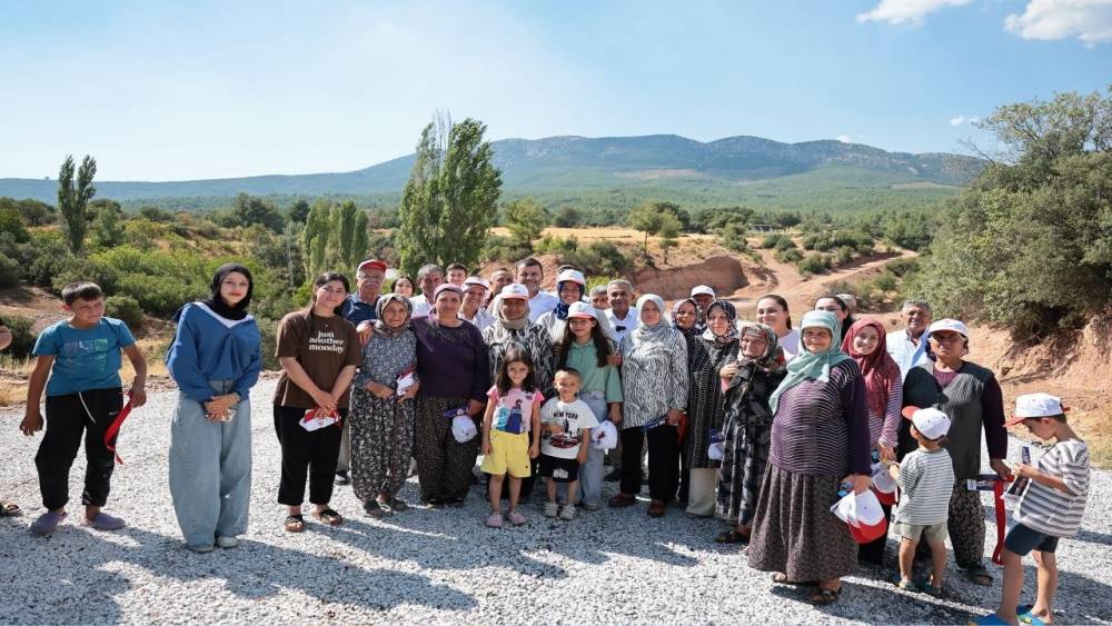 Denizli&rsquo;de d&ouml;rt il&ccedil;eyi bağlayan 5,75 kilometrelik yol a&ccedil;ıldı