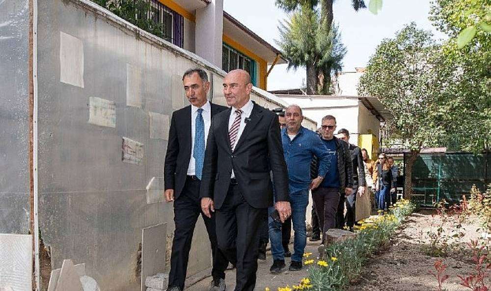 Türkiye'nin ilk sünger okulu İzmir'de