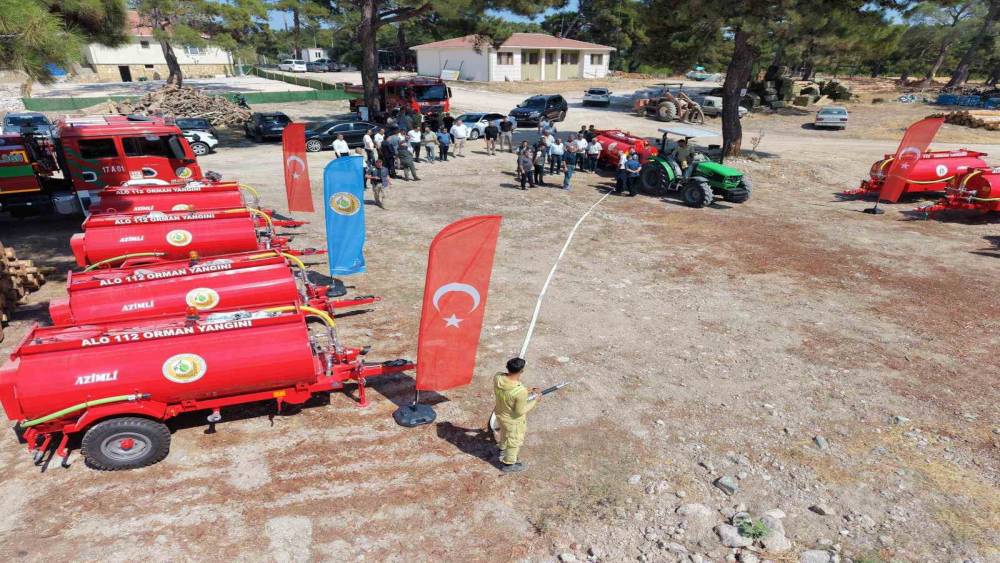 Ayvacık k&ouml;ylerine yangına ilk m&uuml;dahale tankerleri teslim edildi