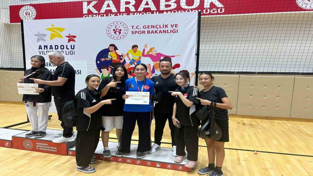 Kayserili taekwondoculardan T&uuml;rkiye finalinde iki madalya