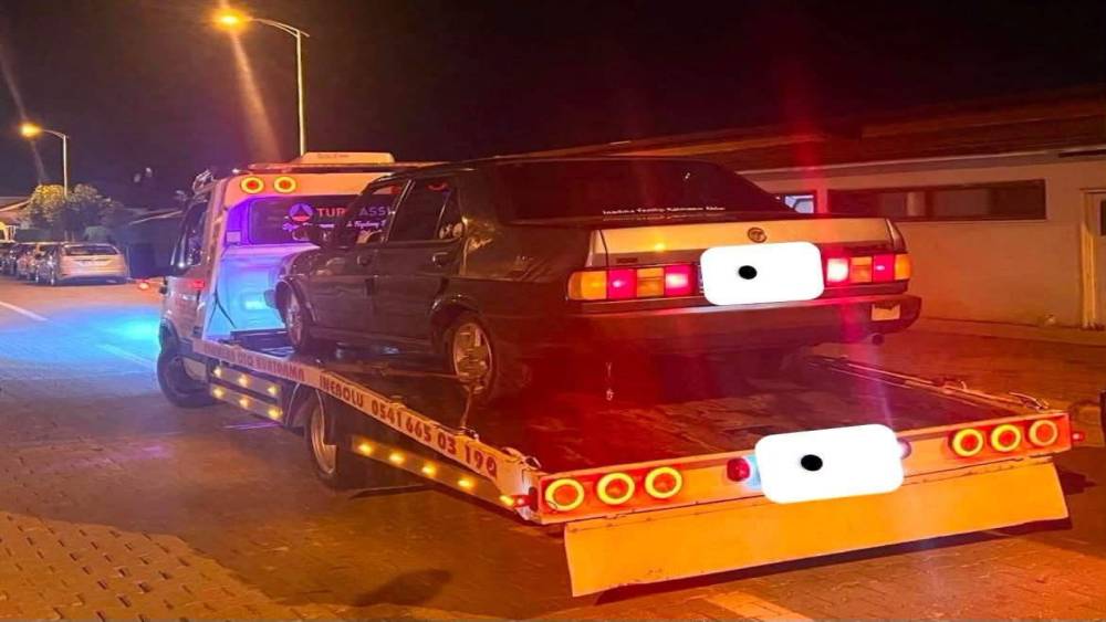 İnebolu&rsquo;da y&uuml;ksek sesli 5 ara&ccedil; trafikten men edildi