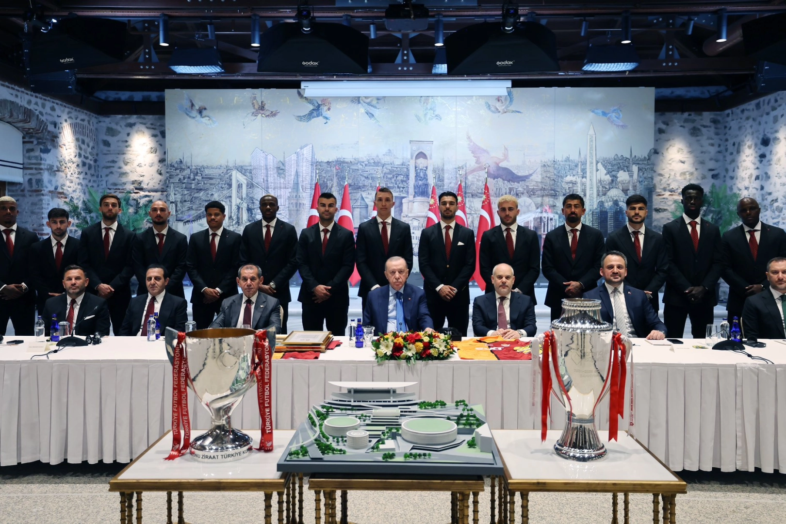 Erdoğan, Süper Lig Şampiyonu Galatasaray’ı ağırladı