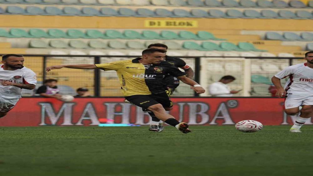 İstanbulspor ile Fatih Karag&uuml;mr&uuml;k 1-1 berabere kaldı
