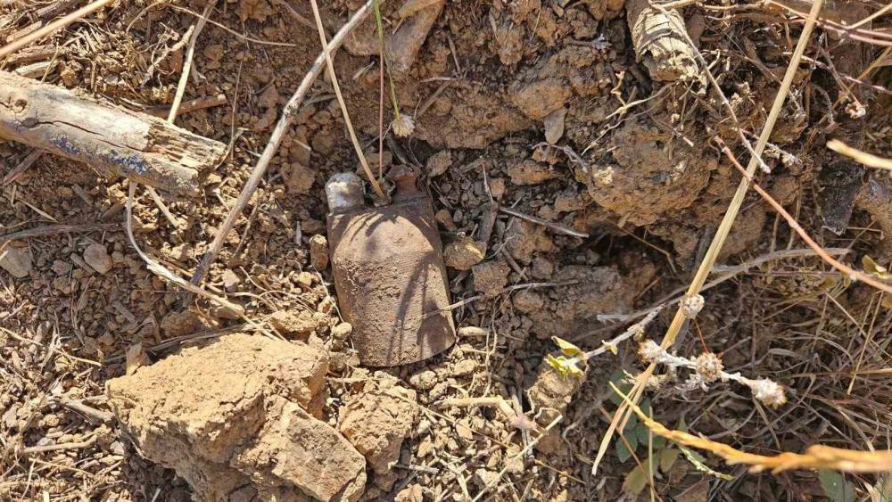 Orhangazi&rsquo;de 1897 &uuml;retimi olduğu değerlendirilen iki bomba bulundu
