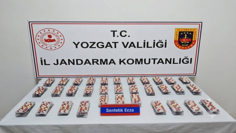 Yozgat&rsquo;ta 1.848 sentetik ecza hapı ele ge&ccedil;irildi