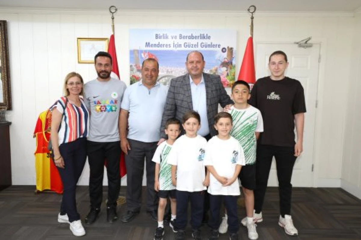 Başkan Çiçek: Sporun ve sporcunun yanındayız