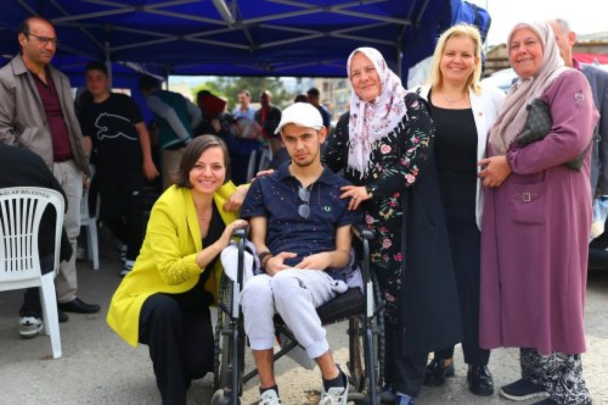Başkan Kınay, belediye hizmetlerini vatandaşın ayağına götürüyor