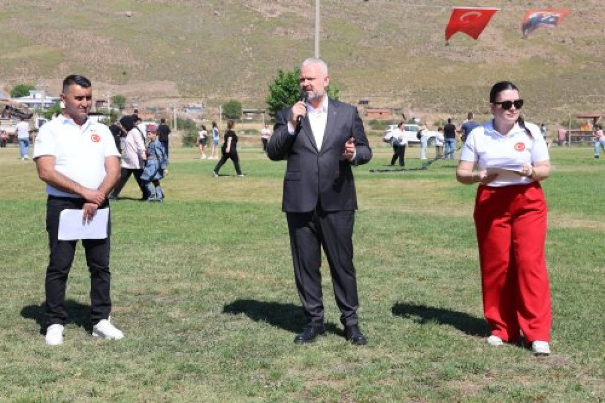 Başkan Pehlivan, Türkelli 2. Bahar ve Gençlik Şenliği’ne katıldı