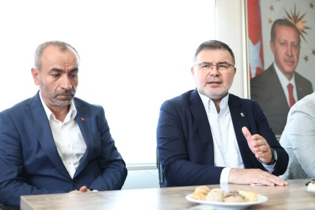 Başkan Saygılı, Bergama, Dikili ve Foça’da OSB’leri, TOKİ projelerini ve sağlık yatırımlarını yerinde inceledi
