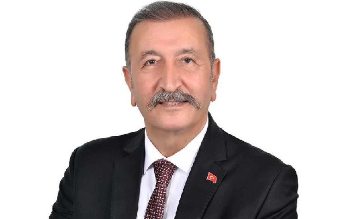 Bedri Yalçın: “Bu zam teklifi, memuru enflasyonun insafına terk etmektir”