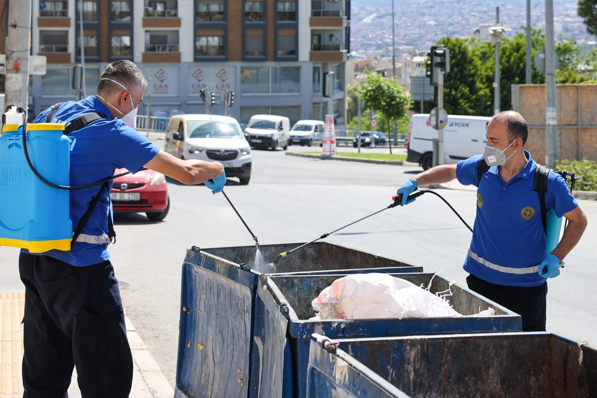 Buca’da 24 saatlik ilaçlama seferberliği başladı