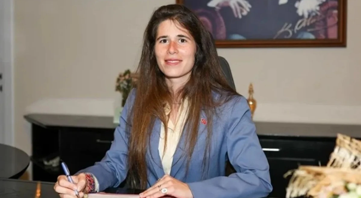 Çeşme Belediyesi’ndeki ihaleler tartışma yaratıyor! 14 ihalede bir Çeşmeli ya da İzmirli firma yok!