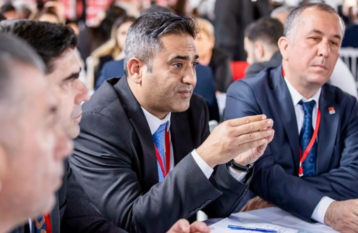 CHP İzmir İl Başkan Yardımcısı Karameşe görevinden istifa etti