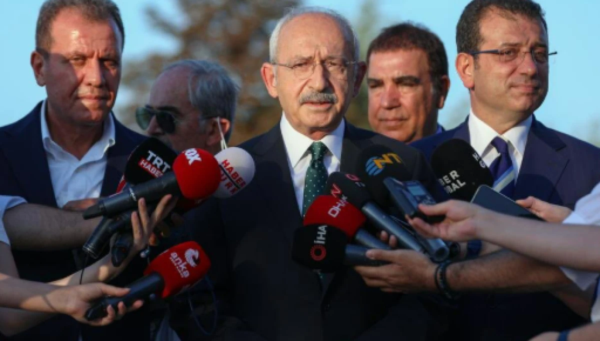 CHP'de kurultay öncesi Yavaş ve Seçer'den kritik ziyaret