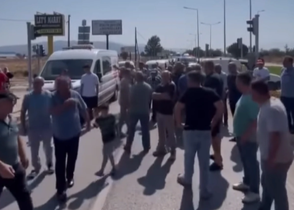 Çiğli Kaklıç Mahallesi’nde 15 saattir elektrik yok