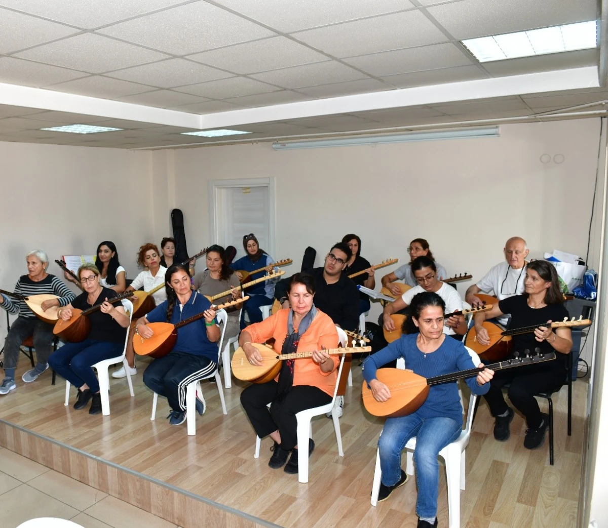 &Ccedil;iğli&rsquo;de G&uuml;z D&ouml;nemi K&uuml;lt&uuml;r Kursları Başlıyor