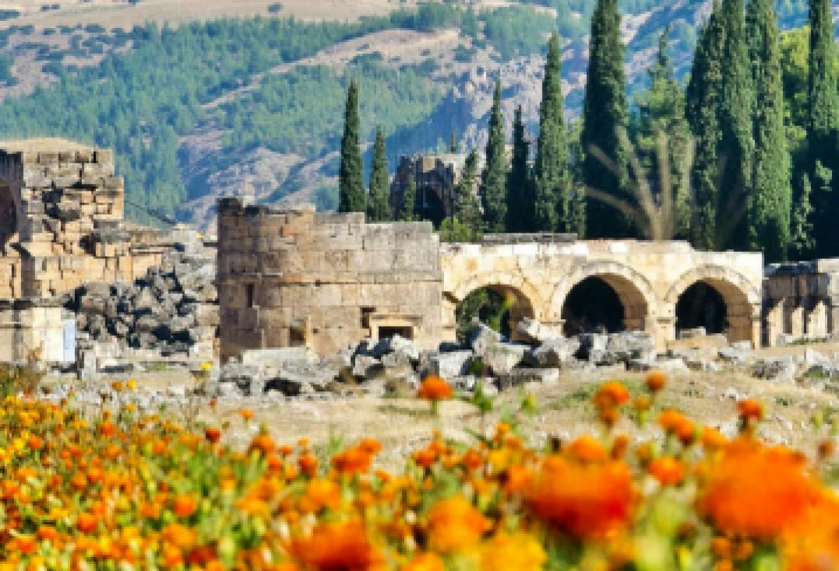 Denizli Kalesi: Şehrin Zirvesinden Tarihe Yolculuk