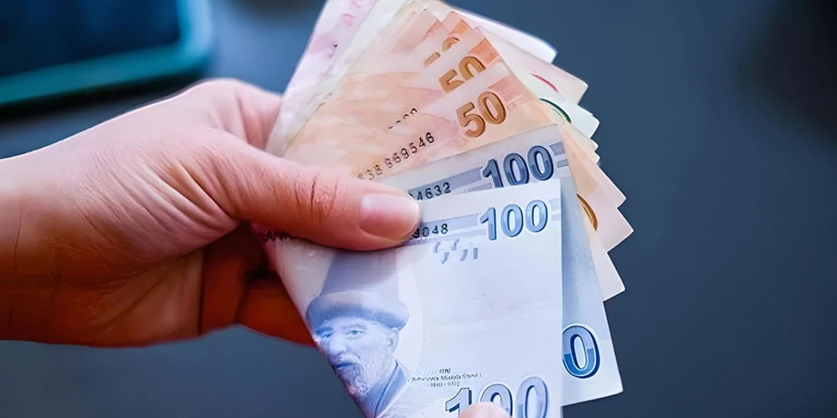Emekli Bayram İkramiyesi Ödeme Takvimi Belli Oldu... Kim, Ne Zaman Alacak? Detaylar Haberimizde...