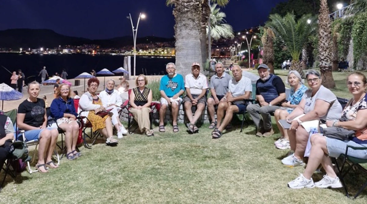 Gazipaşa Mahallesi Halk Meclisi'nde Dikili'nin Sorunları Masaya Yatırıldı