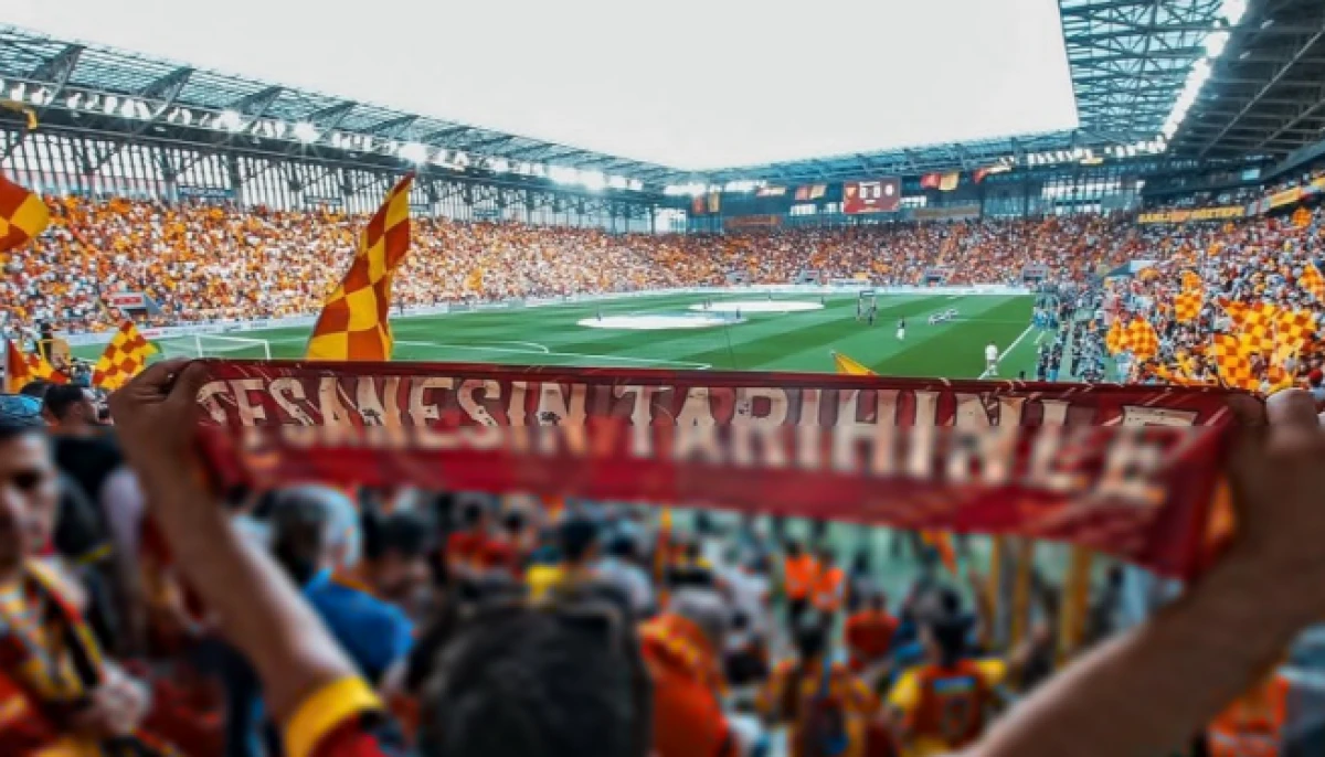 Göztepe, Fenerbahçe Maçında 84 Gün Sonra Taraftarına Kavuşuyor