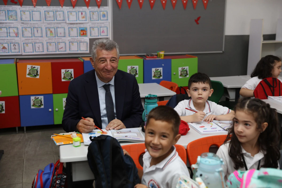 Güzelbahçe Belediyesi'nden eğitime tam destek