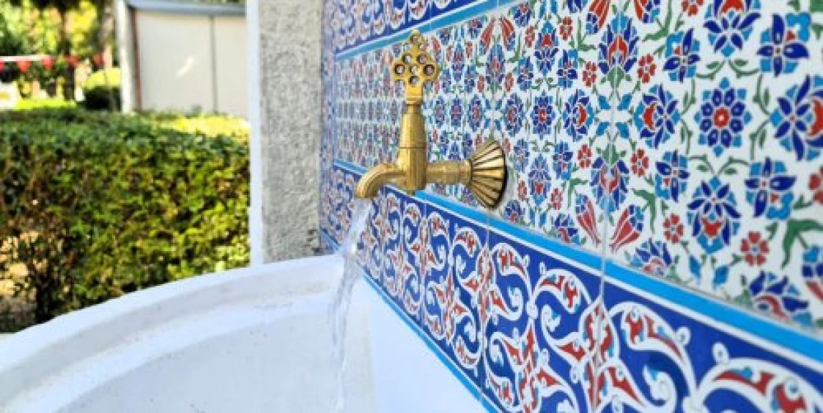 İzmir Büyükşehir Belediyesi, Kültürpark Çinili Çeşme'yi yeniledi