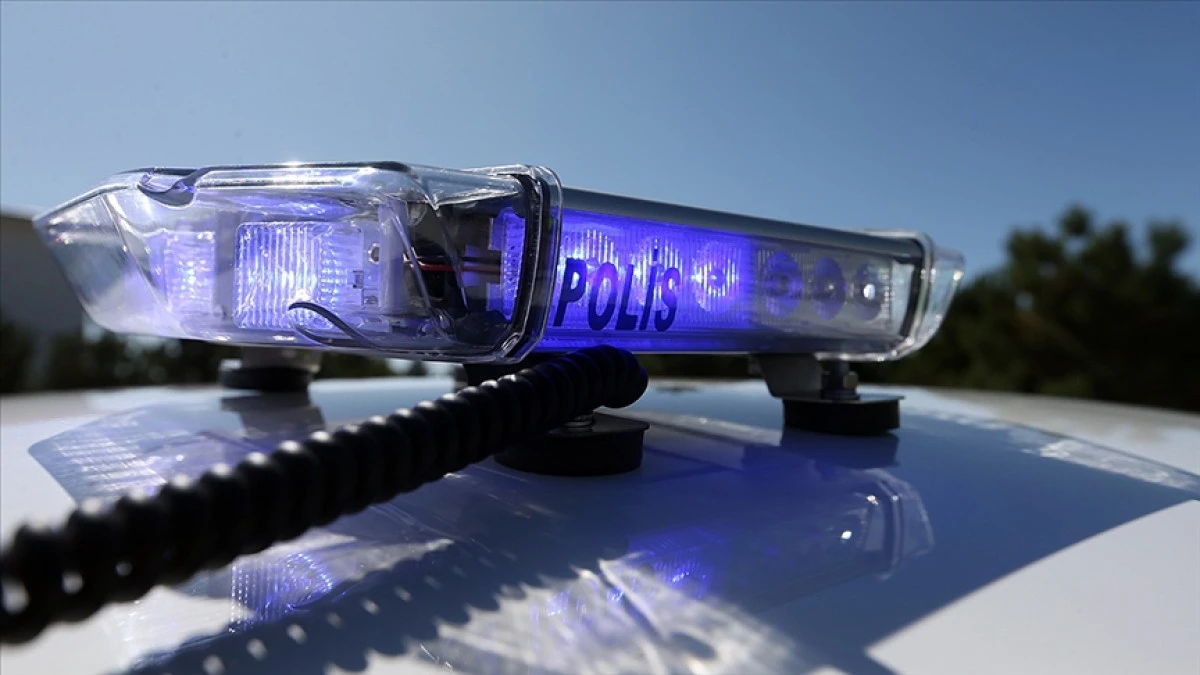 İzmir dahil 12 ilde eş zamanlı dolandırıcılık operasyonu: 230 şüpheli gözaltında!