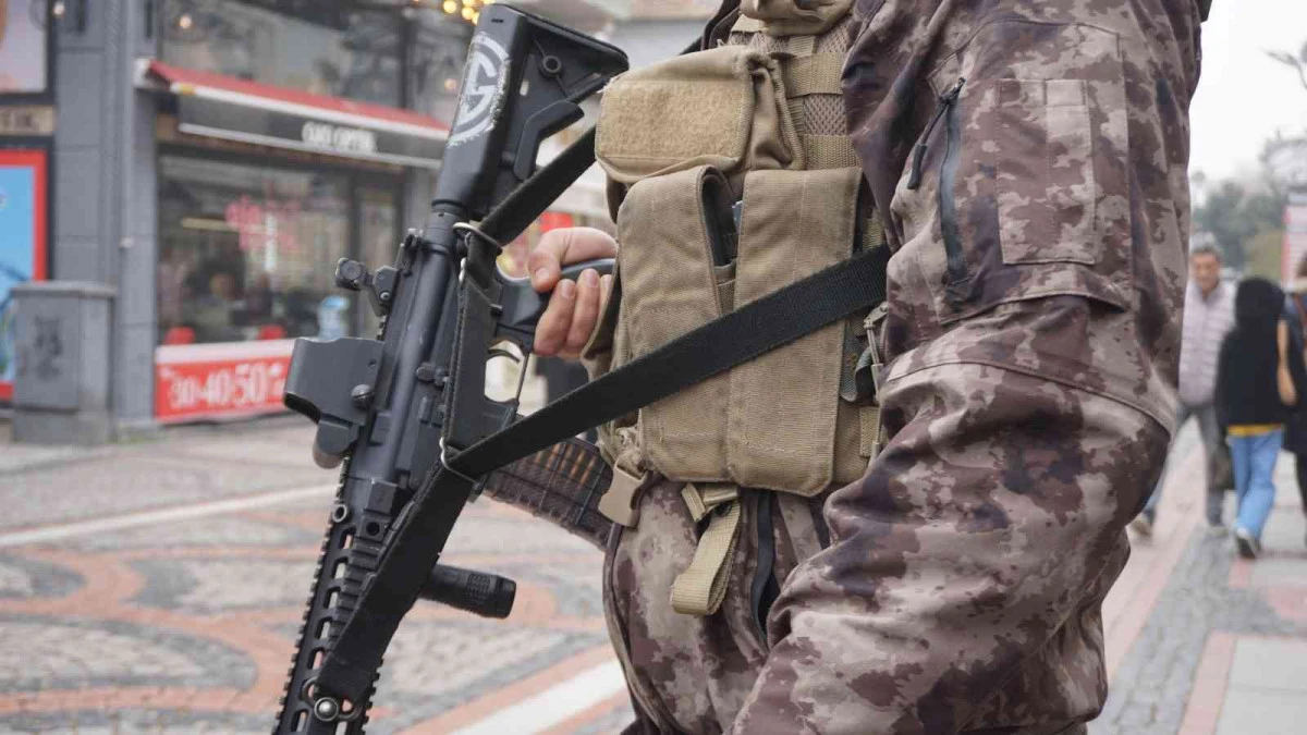 İzmir dahil 47 ilde DEAŞ operasyonu! Çok sayıda gözaltı var!